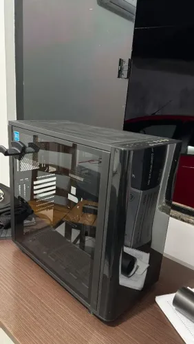 Gabinete Gamer Thermaltake