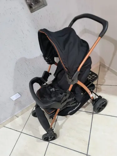 Carrinho de bebê