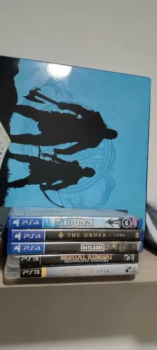 PS4 PRO