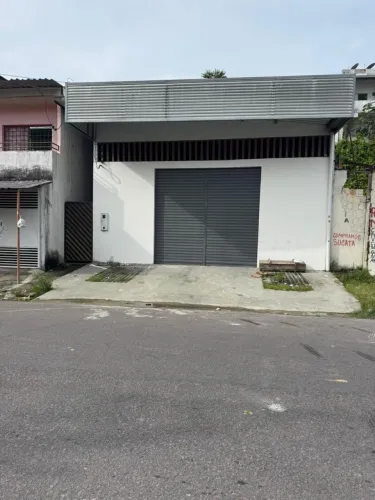 Excelente Galpão de 200m² no Novo Aleixo - Ideal para Depósito, Logística e Estoque
