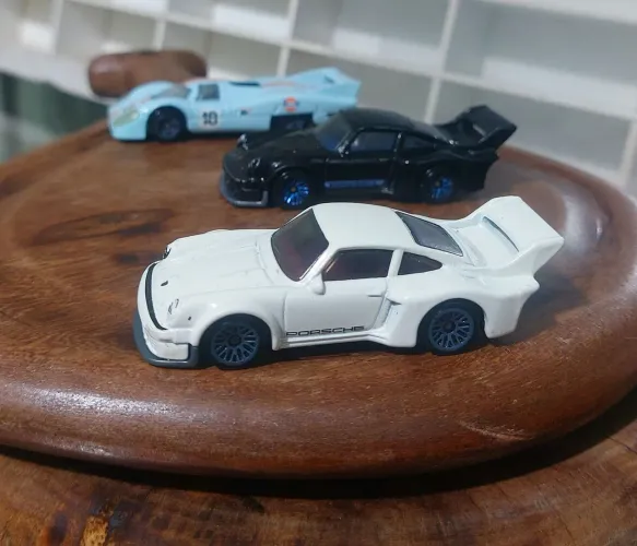 Hot wheels PORSCHE