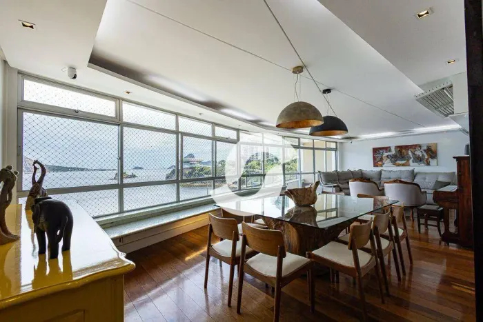 Apartamento com 4 dormitórios à venda, 220 m² por R$ 2.900.000,00 - Ingá - Niterói/RJ