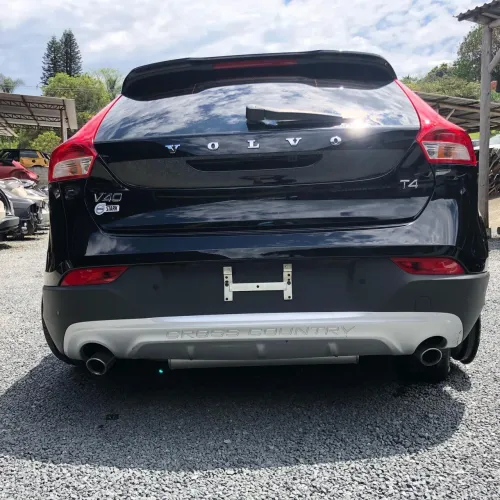 Peças Volvo V40 2015 Porta Capo Motor Câmbio Airbag Farol Lanterna Alternador Bico Tampa