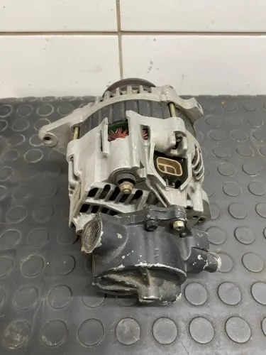 alternador l200