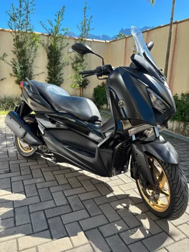 Yamaha XMAX 2021 - Único Dono - 14.999 km - Preta