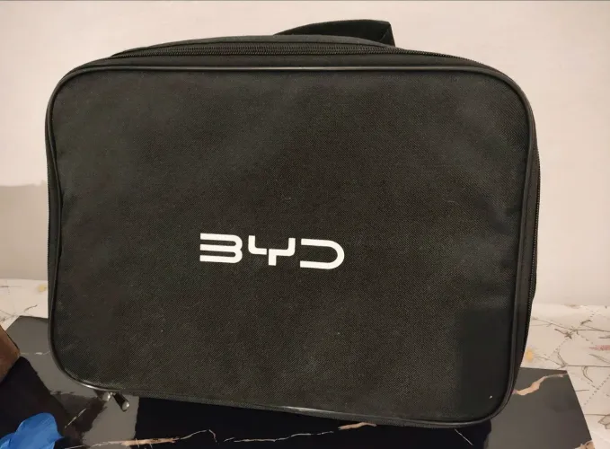 Carregador BYD original