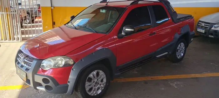 Fiat Strada Adventure1.8/ 1.8 Locker Flex CD 2012