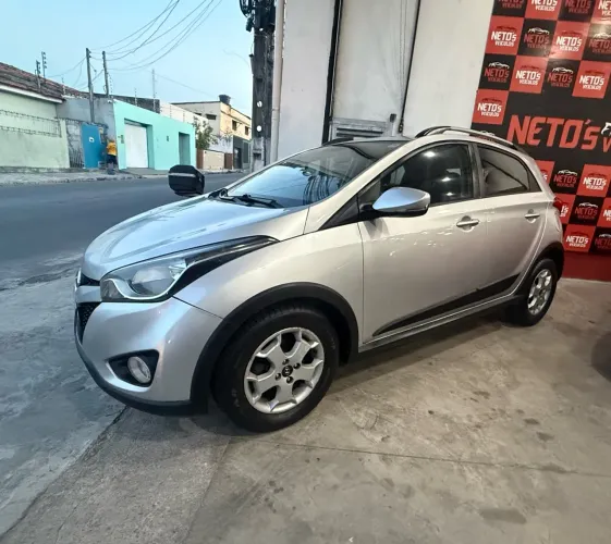 Hyundai HB20X Style 1.6 Flex 16V Mec. 2014