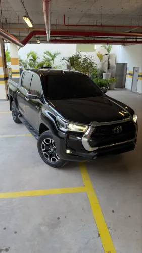 Toyota Hilux CD SRX 4X4 2.8 TDI 16V Diesel Aut. 2021