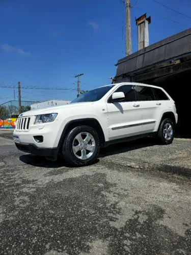 Jeep Grand Cherokee Laredo 3.6 4X4 V6 Aut. 2012