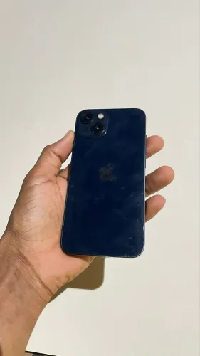 iPhone 13