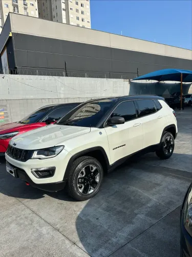 Jeep Compass Trailhawk 2.0 4X4 Dies. 16V Aut. 2017