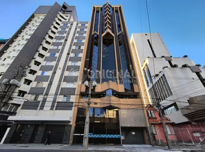 Cjto Comercial_Sala para alugar por R$ 1300.00, 49.25 m2 - CENTRO - CURITIBA/PR