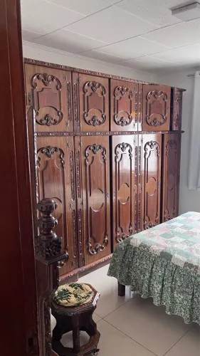 Quarto Antigo Completo