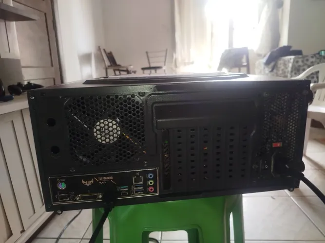 Computador Gamer Ryzen 3 3200G + ASUS TUF B450