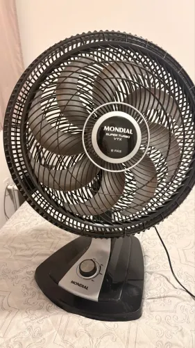 Vendo Ventilador de Mesa Mondial 8 Pás