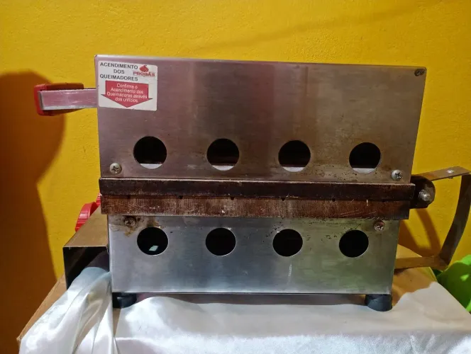 Máquina de crepe a gás
