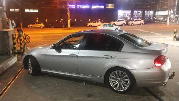 BMW 320I A 2010