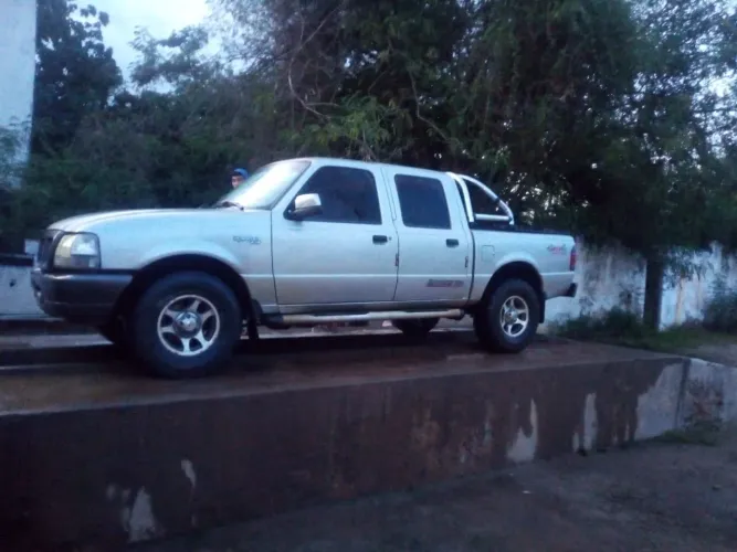 Ford Ranger XL 2.8 8V 135cv 4X4 CD TB Diesel 2003