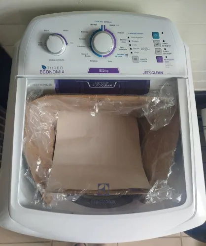 Máquina de lavar Electrolux 8,5kg NOVA - 200v