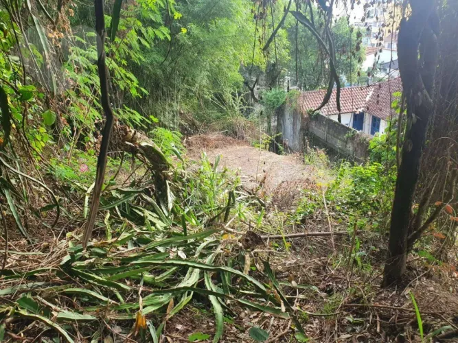 Terreno à venda, 600 m² por R$ 500.000,00 - Ingá - Niterói/RJ