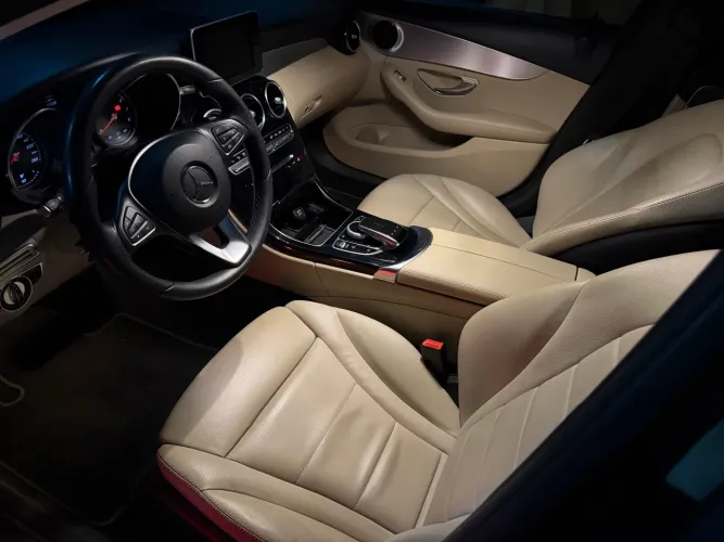 Mercedes-Benz C-250 Avantgarde 2.0 TB 211cv Aut. 2018
