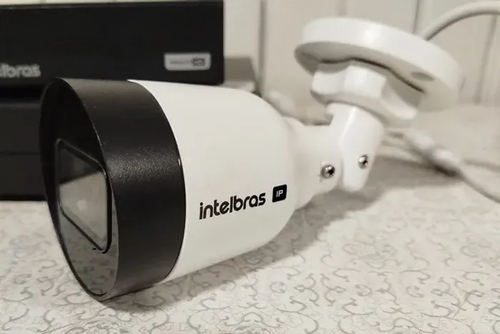 CAMERA IP INTELBRAS VIP 1230 B G2