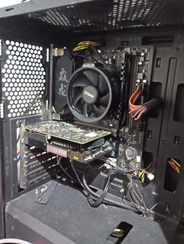 PC GAMER AMD RYZEN 5