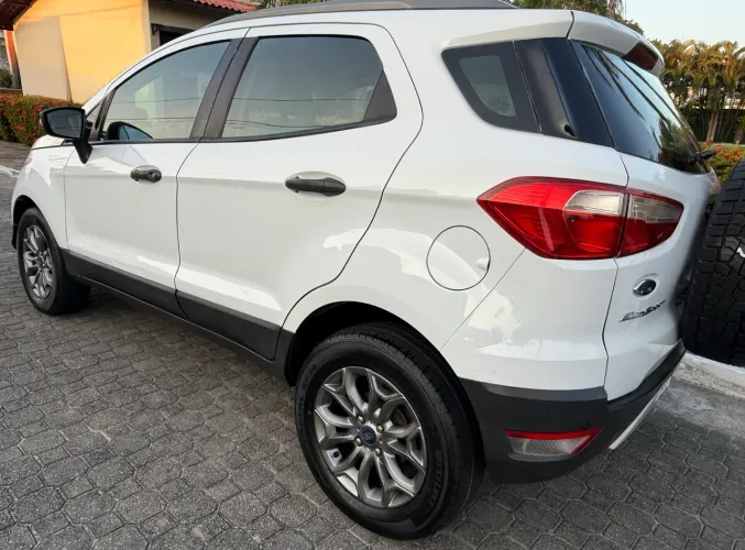 Ford Ecosport Freestyle 1.6 16V Flex 5P 2017
