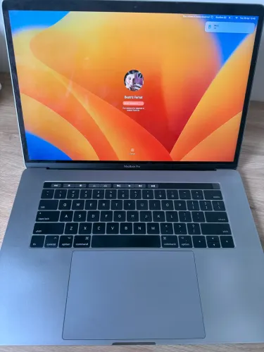 MacBook Pro 15 i7
