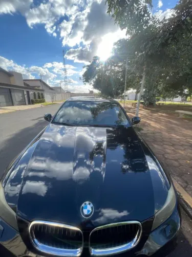 BMW 318I A 2.0 16V 136cv 5P 2012