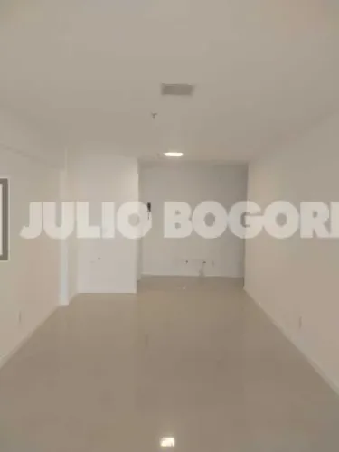 Sala - / Comercial / Ingá