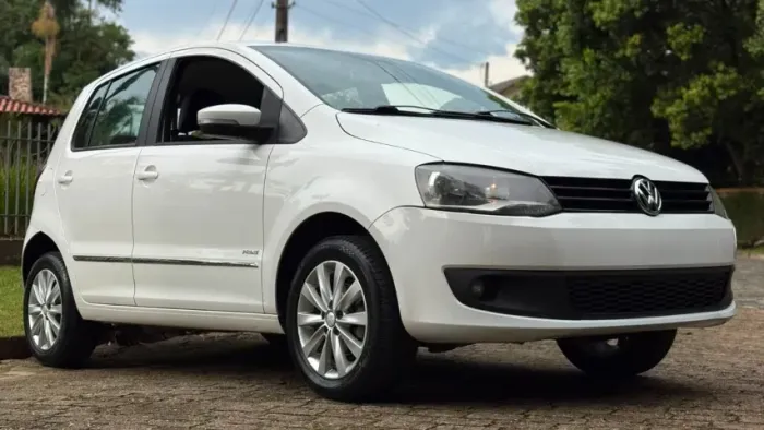 Volkswagen Fox Prime/higli. 1.6 Total Flex 8V 5P 2012