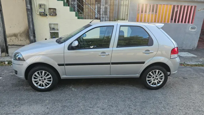 Fiat Palio ELX 1.0 Fire/30 Anos F. Flex 8V 4P 2010