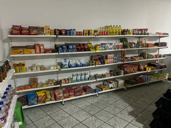 OFERTA PRATELEIRAS PARA O SEU COMÉRCIO