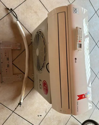 Ar condicionado LG DUAL INVERTER