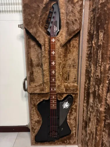 contrabaixo epiphone nikki sixx blackbird
