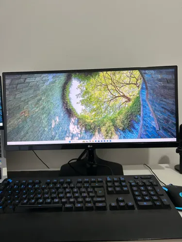 Monitor Ultrawide LG 25? 75Hz IPS - Ótimo estado | 25UM58G