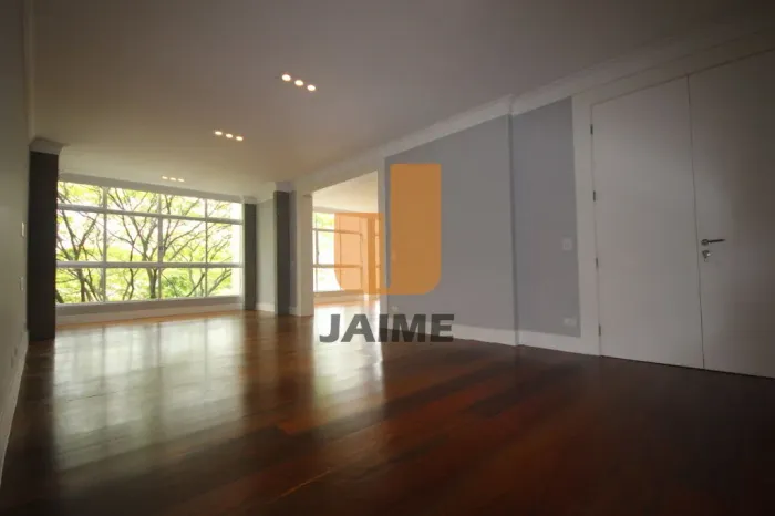 Apartamento 4 dorms 4 vagas na Rua Dos Ingleses, Morro dos Ingleses 4 suítes