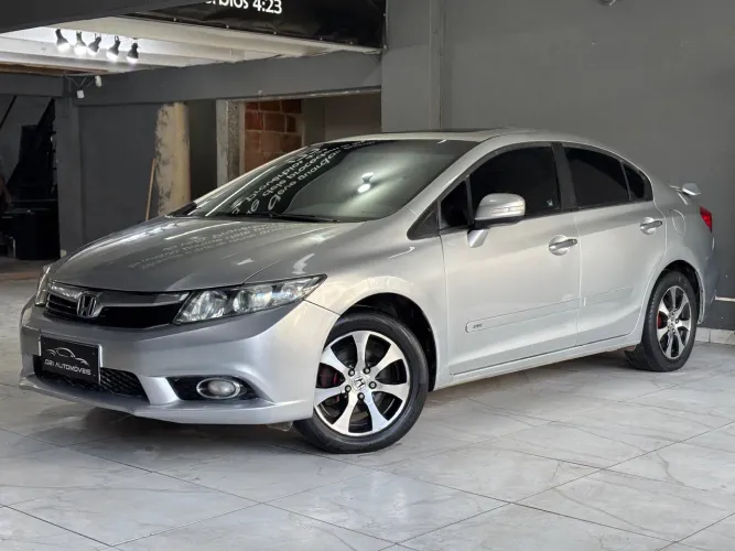 Honda Civic Sedan EXS 1.8/1.8 Flex 16V Aut. 4P 2013