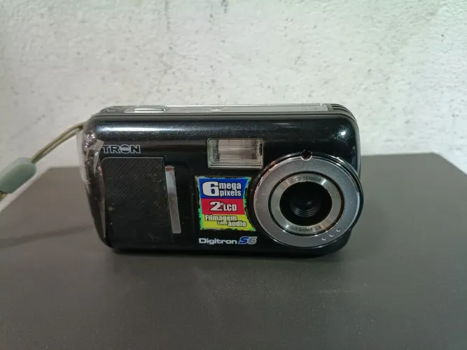 Camera digital Tron 6 mega pixels