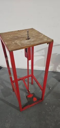 Colocador de tira de chinelo