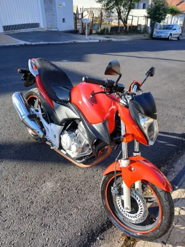 Honda CB 300R 2010 | Vermelha