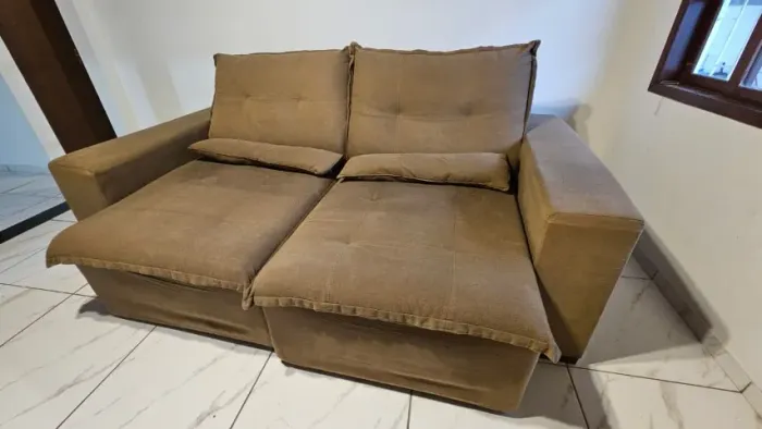 Sofá grande 4 lugares