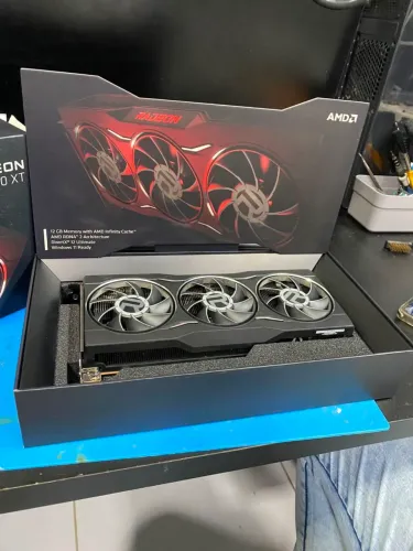 Placa de vídeo rx 6750 XT 12 GB