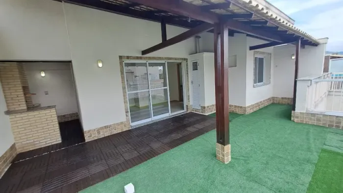 Apartamento Duplex, Cobertura, 3 dormitórios, churrasqueira, condomínio clube, na Taquara