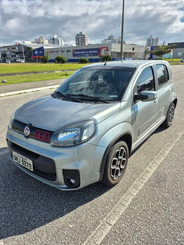 Fiat Uno Sporting 1.4 EVO Fire Flex 8V 4P 2016