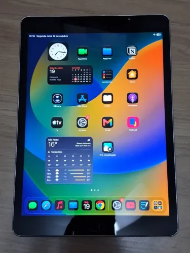 iPad 9a Gen 64gb Wi-fi + Capa Teclado Logitech Slim Folio