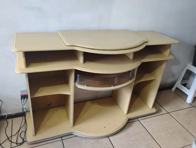 Rack impecável (doação)