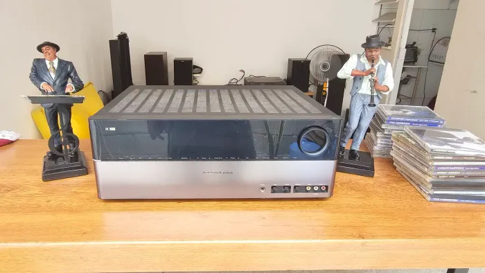 Amplificador Harman kardon HK 3390 Nad Cambridge Yamaha Denon Marantz JBL B&W Rotel Adcom